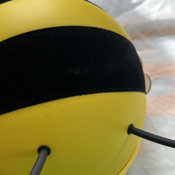 Kids Bee Shape Backpack - Picture 12 of 12